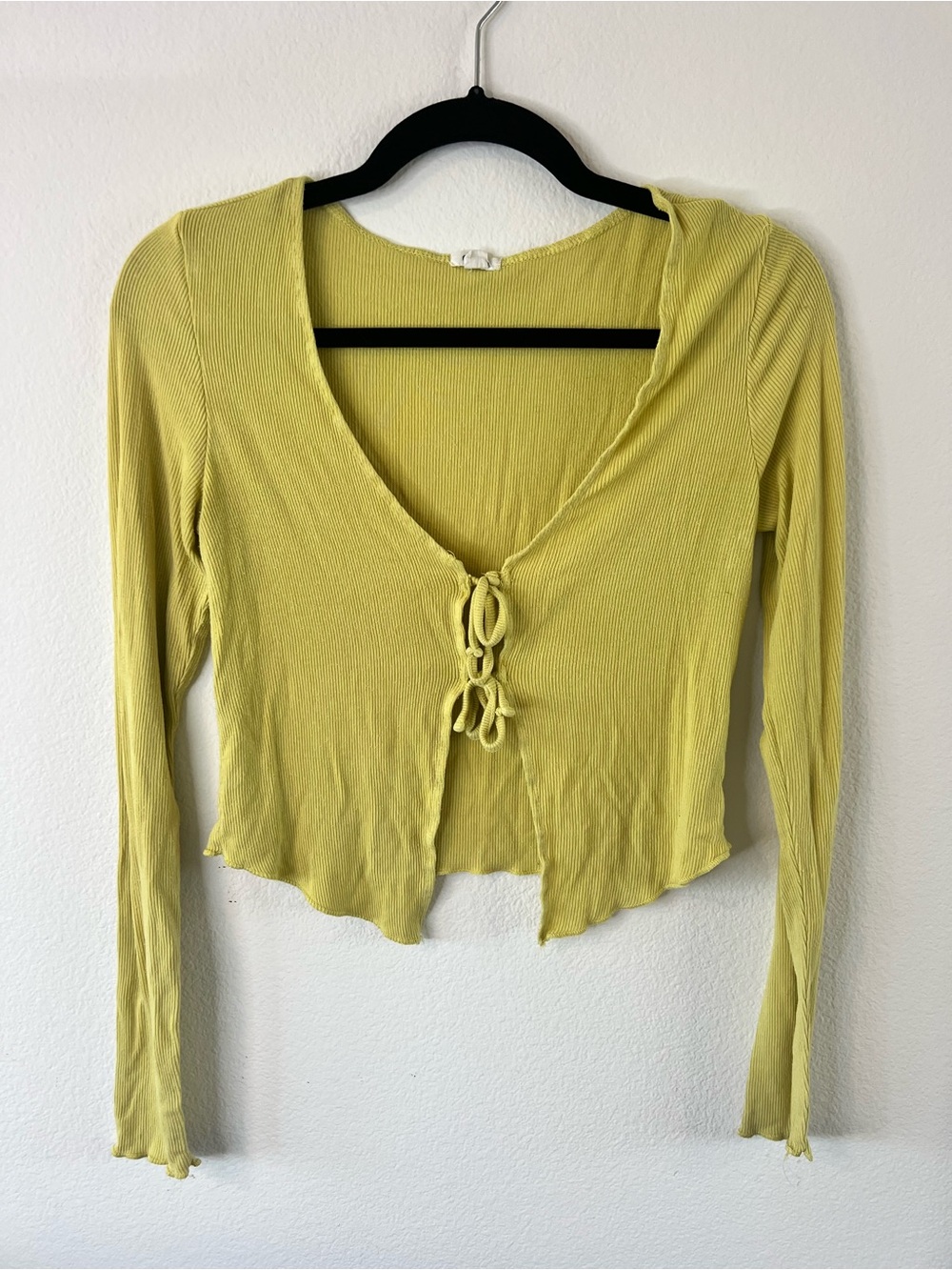 Garage‎ Lime Tie-Front Ribbed Long Sleeve Top